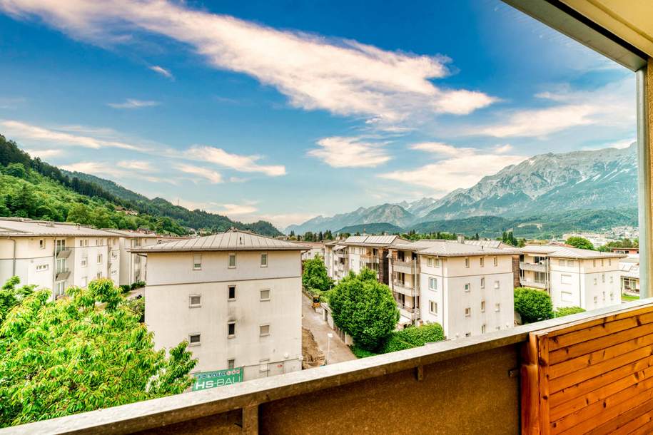 Dachgeschossjuwel in Wattens mit Panoramablick, Balkon & Ofen – geringe Betriebskosten, Wohnung-kauf, 397.000,€, 6112 Innsbruck-Land