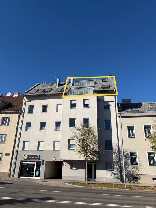 Traumhafte Maisonette in Wiener Neustadt: 3 Zimmer, 2 Terrassen + Parkplatz im Innenhof für 270.000 €!