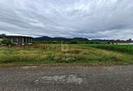 ATTRAKTIVE LAGE IN AUTOBAHNNÄHE