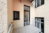 Großzügige 3-Zimmer-Altbauwohnung mit Extraküche und 2 Balkonen nahe der Mur