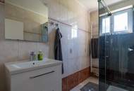 *VERKAUFT*Ruhige Lage mit Bergblick-renoviertes 2 Familienhaus zu verkaufen *ohne Makler*