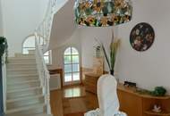Wunderschöne Villa in exklusiver Bauausführung und Einrichtung