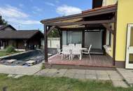 Charmantes Einfamilienhaus mit Pool auf Pachtgrund in ruhiger Donau-Lage