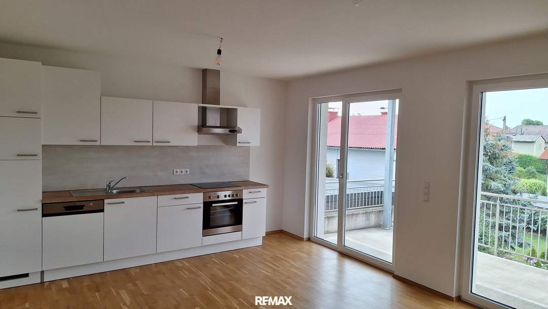 Helle 3-Zimmer-Mietwohnung mit ca.62 m² Wfl./11,5 m² Süd-Balkon, Carport & Stellplatz ca.62 m²