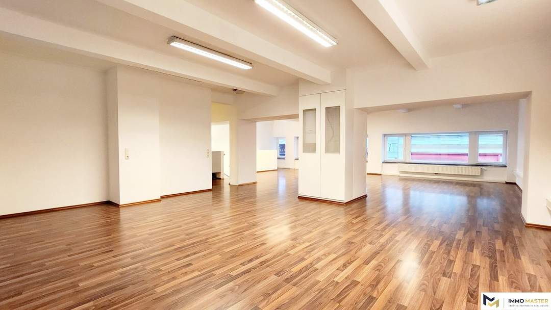 Büro-Loft 142m², U-Bahn-Nähe, Einbauküche, Fahrradraum, 1060 Wien, Miete €2.137