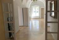 Wohnen mit Geschichte in charmanter Villa