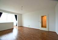 Wohnen über den Dächern von Baden! Moderne Wohnung in ruhiger Lage!