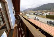 Großzügiges Einfamilienhaus mit neuer PV-Anlage und 2 Terrassen auf sehr großem Grundstück!