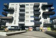 Moderne Gewerbefläche mit hoher Sichtbarkeit und flexibler Nutzung