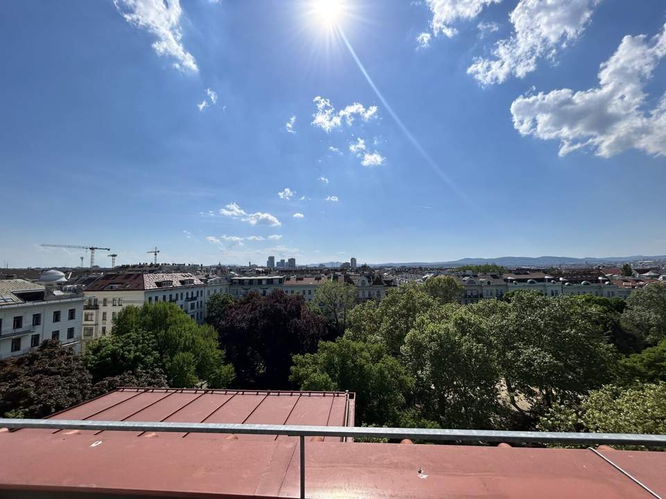 Unbefristet! Schöne 4-Zimmer Wohnung mit Terrasse und Traumblick! 1040!