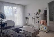 "Exklusives Einfamilienhaus mit Pool!"