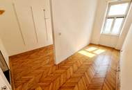 Das Haus trägt Smoking, die Wohnung wartet noch auf ihr Kleid! Renovierungsbedürftige Altbauwohnung mit toller Raumaufteilung + Traumhaft schönes Haus + Perfekte Infrastruktur und Anbindung! Jetzt zugreifen!