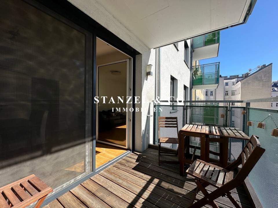 MODERNES SÜDWEST - APARTMENT MIT BALKON ( BJ 2013 )