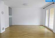 Wohnkomfort auf 2 Ebenen und Platz für 2 Autos