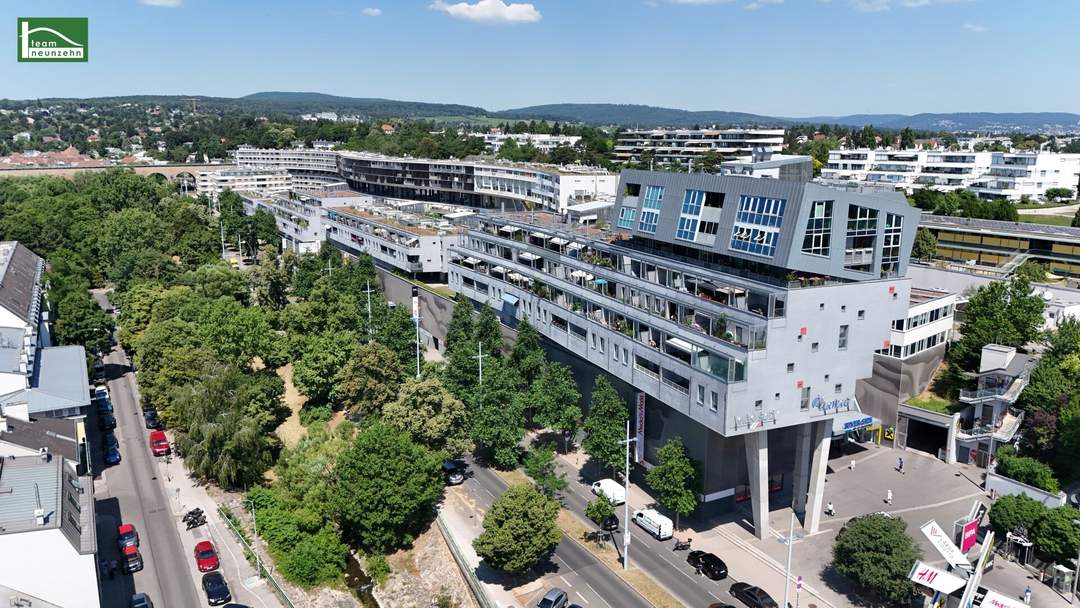 Moderne 4-Zimmer-Dachgeschosswohnung mit Loggia & Terrasse in Liesing