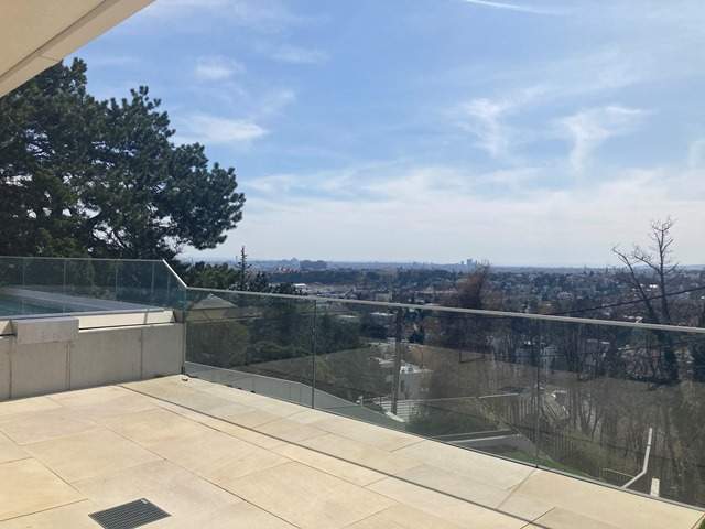 Exklusives Gartenapartment mit Pool und Weitblick auf der Bellevuestraße