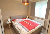 Neuwertig. Komfortabel. Mit Balkon. Mit privatem Patio. Im Zentrum.