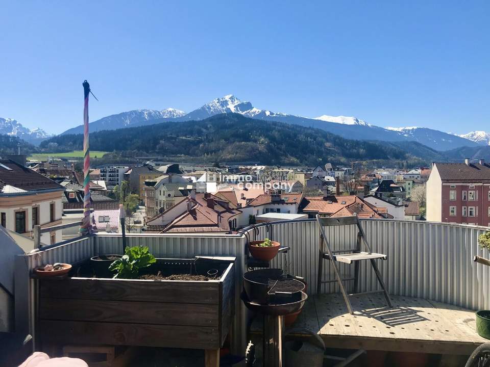 IM HERZEN DER STADT - WG Wohnung mit Dachterrasse & Tiefgaragenplatz