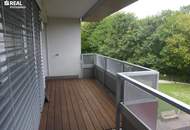 Hofzeile - Großzügiges 3-Zimmer-Apartment mit ca. 55 m² Wohnzimmer und 24 m² Balkonflächen - Garagenplatz um € 150,--