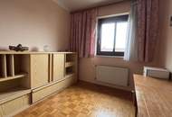 Eckreihenhaus mit großem Plus: Garage, Stellplatz &amp; ruhige Wohnlage