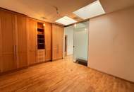 Teilmöblierte Dachgeschosswohnung mit Küche, 2 Zimmer Nähe U3 Ottakring