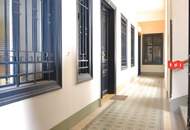 Unbefristete 3 Zimmer Altbaumiete mit Blick auf das Palais Liechtenstein