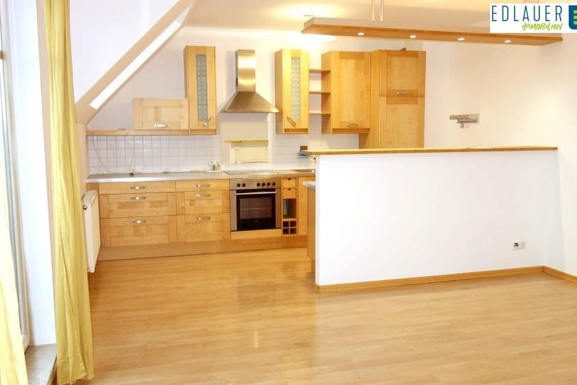 Gemütliche Wohnung mit Garagenstellplatz und Terrasse!, Wohnung-miete, 890,00,€, 3430 Tulln