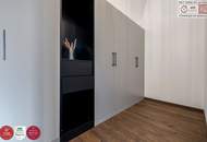 Leben im historischen „Freihof“ in Döbling: großzügige 3 Zimmer Wohnung mit Blick auf die Donau - Optional mit Parkplatz & Garten mit Pool