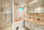 Exklusive Bauhaus-Villa mit Parkgarten & Pool am Waldrand