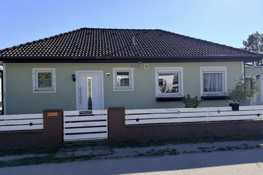 Moderner 4-Zimmer-Bungalow mit Terrasse, Pool und Garage – sofort bezugsfertig!, Haus-kauf, 399.000,€, 2601 Wiener Neustadt(Land)