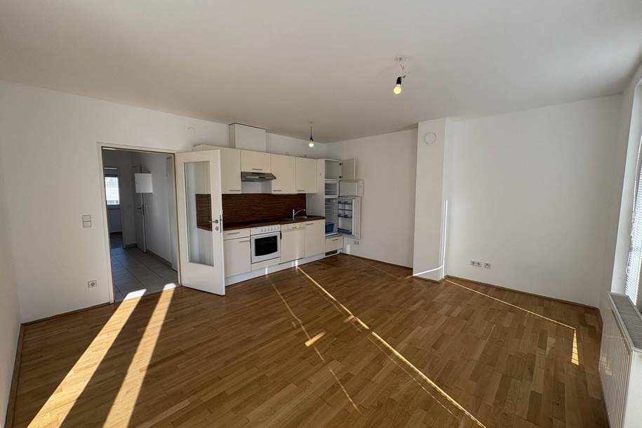 Lichtdurchflutete 2-Zimmer-Wohnung - Loggia in den Innenhof - direkt beim Enkplatz!, Wohnung-miete, 1.099,00,€, 1110 Wien 11., Simmering