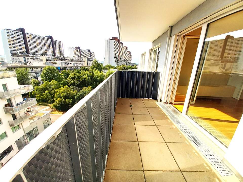 ## FERNBLICK & ABENDSONNE! 3 Zimmer mit Einbauküche - TOP 47 ##