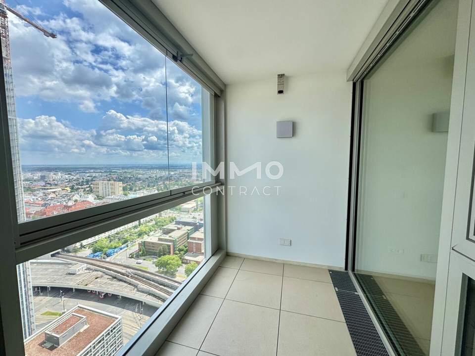 31. Stock: Erstbezug und provisionsfrei - Von Der Sonne geküsst! U1 Kagran