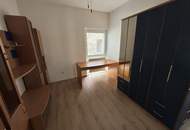 Avantgarde mit Garten, Terrasse, 6 Zimmer plus Keller
