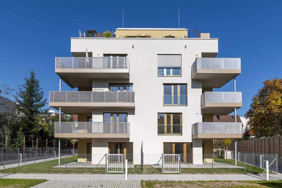 Hochwertig möblierte Luxuswohnung in Bestlage! 3-Zimmer | Überdachter Balkon | Blick ins Grün | Zwichen Bahnhof und Innenstadt | Tiefgaragenplatz inklusive