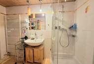 Vielseitig nutzbare Liegenschaft mit ausreichend Platz und herrlichem Blick auf die Hohe Wand