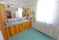 2434 Pischelsdorf - Traumhaftes Einfamilienhaus mit erweiterbarem Raumpotenzial in Ortsrandlage!