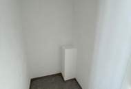 Sanierte Familienwohnung mit neuem Badezimmer ab 01.11.2026