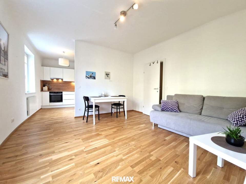 Ruhige, neuwertige 2-Zimmer-Wohnung nahe Wilhelminenstraße – Straßenbahnlinie 2