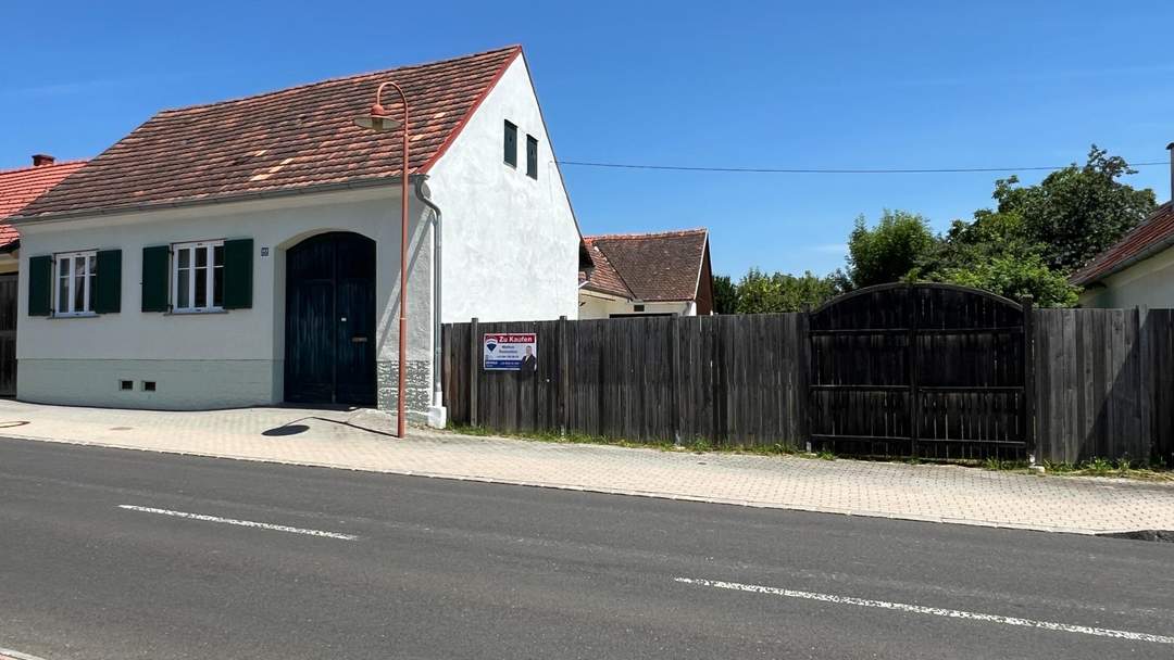 KOPFTUCHMAFIA - Ein Landhaus in Stinatz