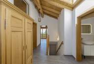 Penthouse mit Freizeitwohnsitz in einem Bauernhaus in Alleinlage