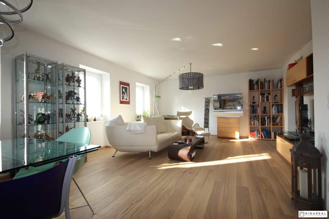 Stadthausflair in Perchtoldsdorf mit Burgblick | Exklusive Maisonettewohnung mit Terrasse & Eigengarten | 3 Zimmer | ca. 115 m² | Schremsgasse