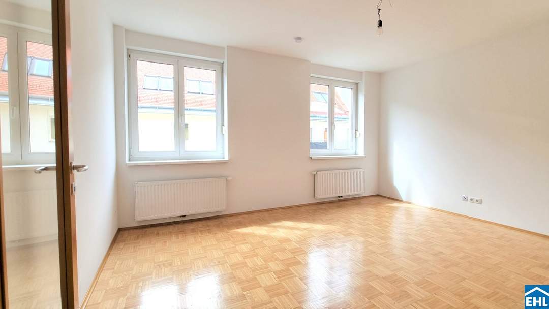 Sichern Sie sich Ihr GOODIE und ein Kaufpreis-Zuckerl! Entdecken Sie die Eleganz im Altbau: Frisch renovierte Wohnung