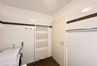 Gepflegte 2-Zimmer-Wohnung mit Balkon und Tiefgaragenstellplatz - WG geeignet!