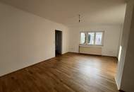 Brunn am Gebirge! 4-Zimmer DG Wohnung mit 130 m² und Eigengarten unter € 400.000!