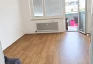 Großzügige 3-Zimmer Wohnung mit Balkon, Aufzug und Tiefgarage in zentraler Lage in Haid! Umgeben von ausgezeichneter Infrastruktur!