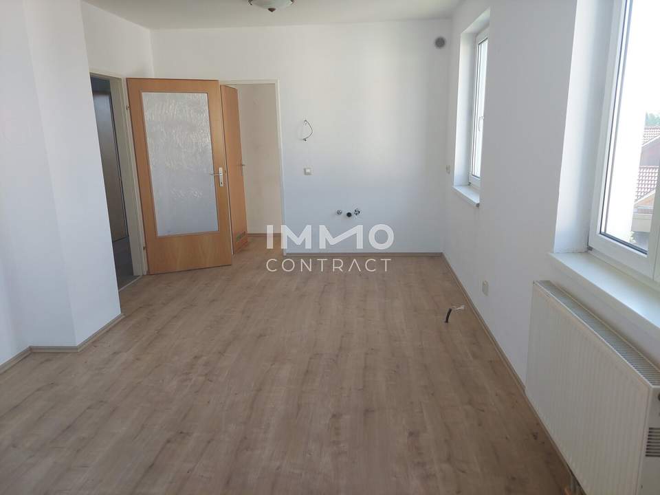 Attraktive 3-Zimmer-Wohnung mit Balkon und Stellplatz in St. Leonhard am Forst - förderbar