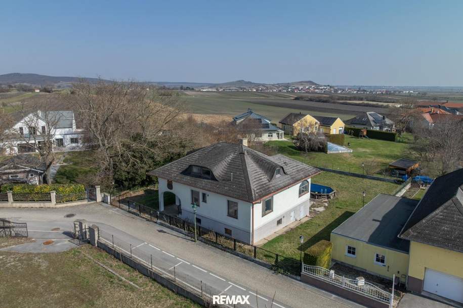 Großzügiges Einfamilienhaus mit Garten, Loggia und Sanierungspotenzial, Haus-kauf, 299.000,€, 7091 Eisenstadt-Umgebung