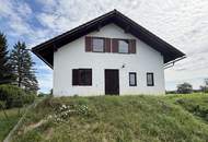 Zeit für einen Neustart: Sanierungsbedürftiges Haus in schöner Lage