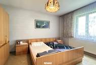 Gemütliches Einfamilienhaus mit 5 Zimmer, Garage und Holzhütte in sonniger erhöhter Ruhelage mit Weitblick